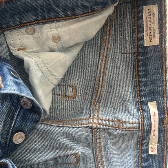 Levi’s wedgie straight jeans - Picture 6 of 6